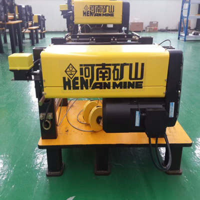 Remote Control Electric Wire Rope Hoist European Type For Vertical Lifting