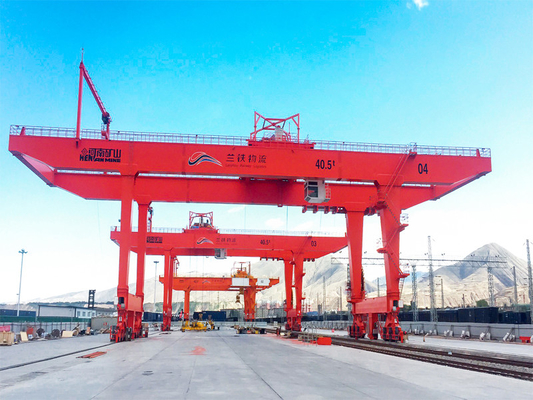 Heavy Duty Rail Mounted Container Gantry Crane 50/10 Tons With Working Class A7
